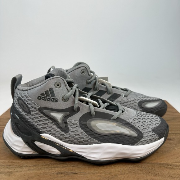 New NWB Mens Adidas Exhibit A Mid Gray Basketball Shoes Sneakers Size 5.5 M